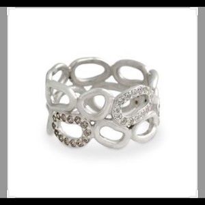 Circle of Friends Pandora ring